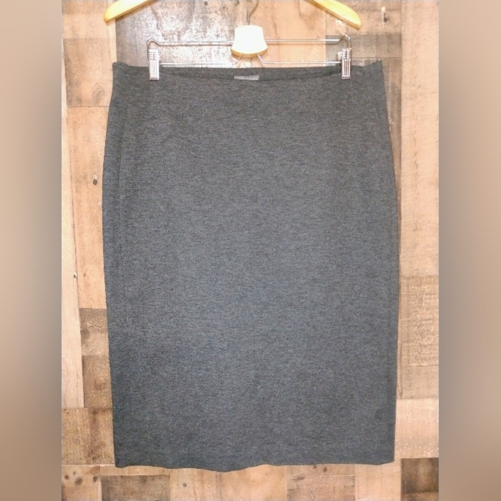 Vince Camuto Gray Women's Pencil  Skirt Size XL Office